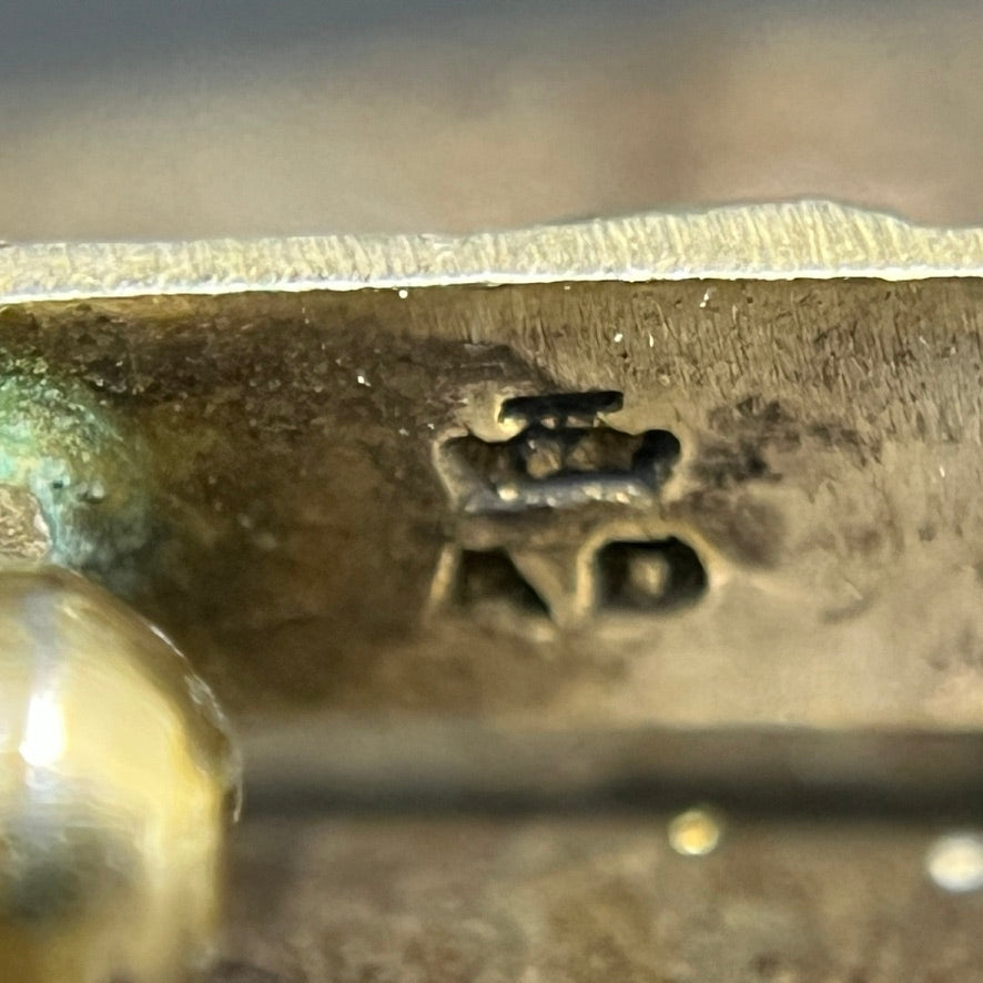 Broche med emalje - mariehøne
