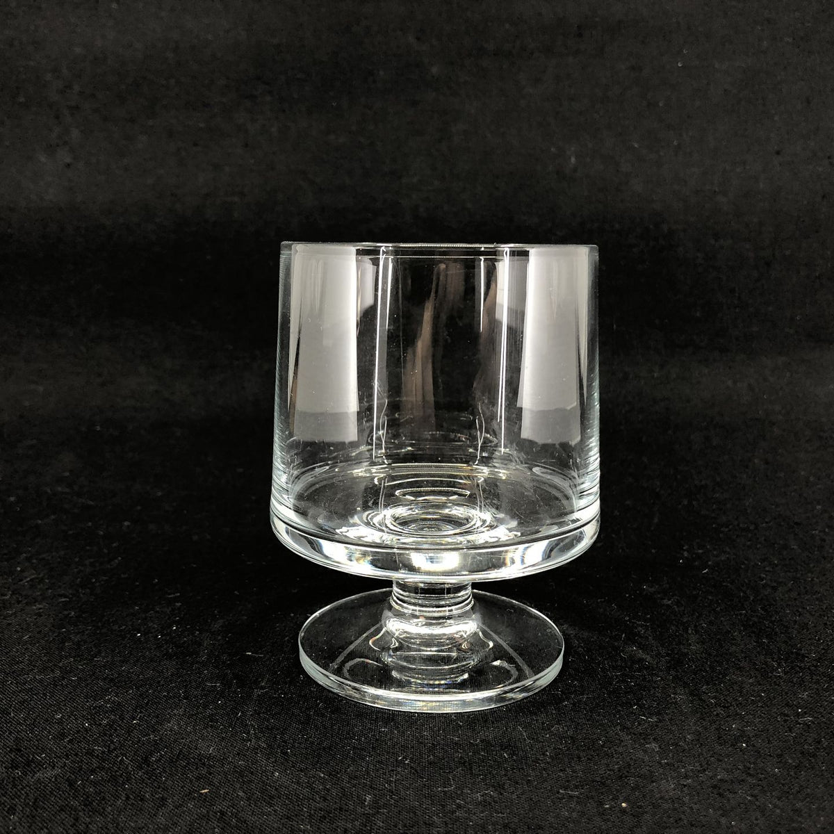 Stump red wine glass