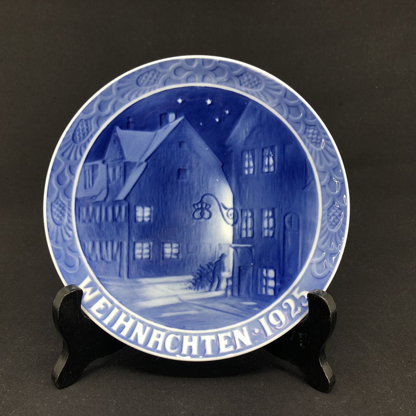 Royal Copenhagen juleplatte 1925 med tysk tekst