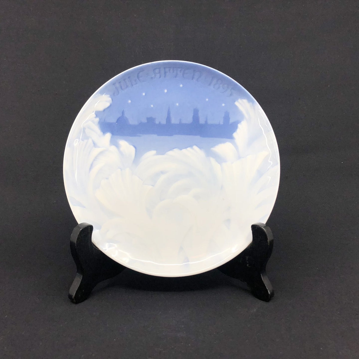 Bing & Grøndahl Christmas plate 1895