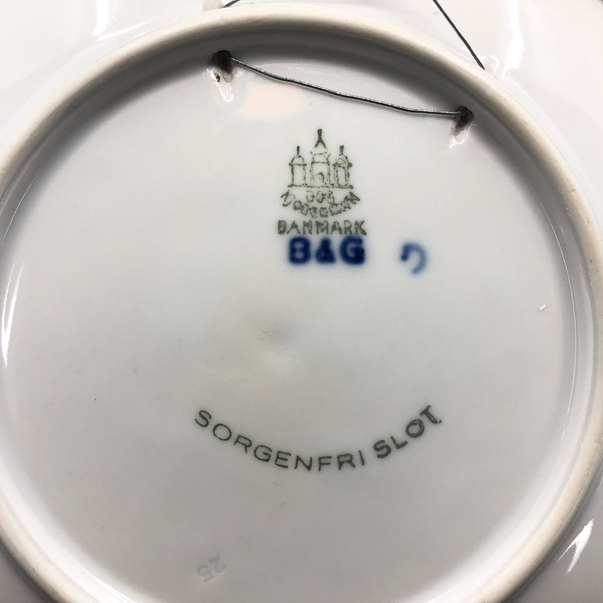 Bing & Grøndahl Christmas plate 1944