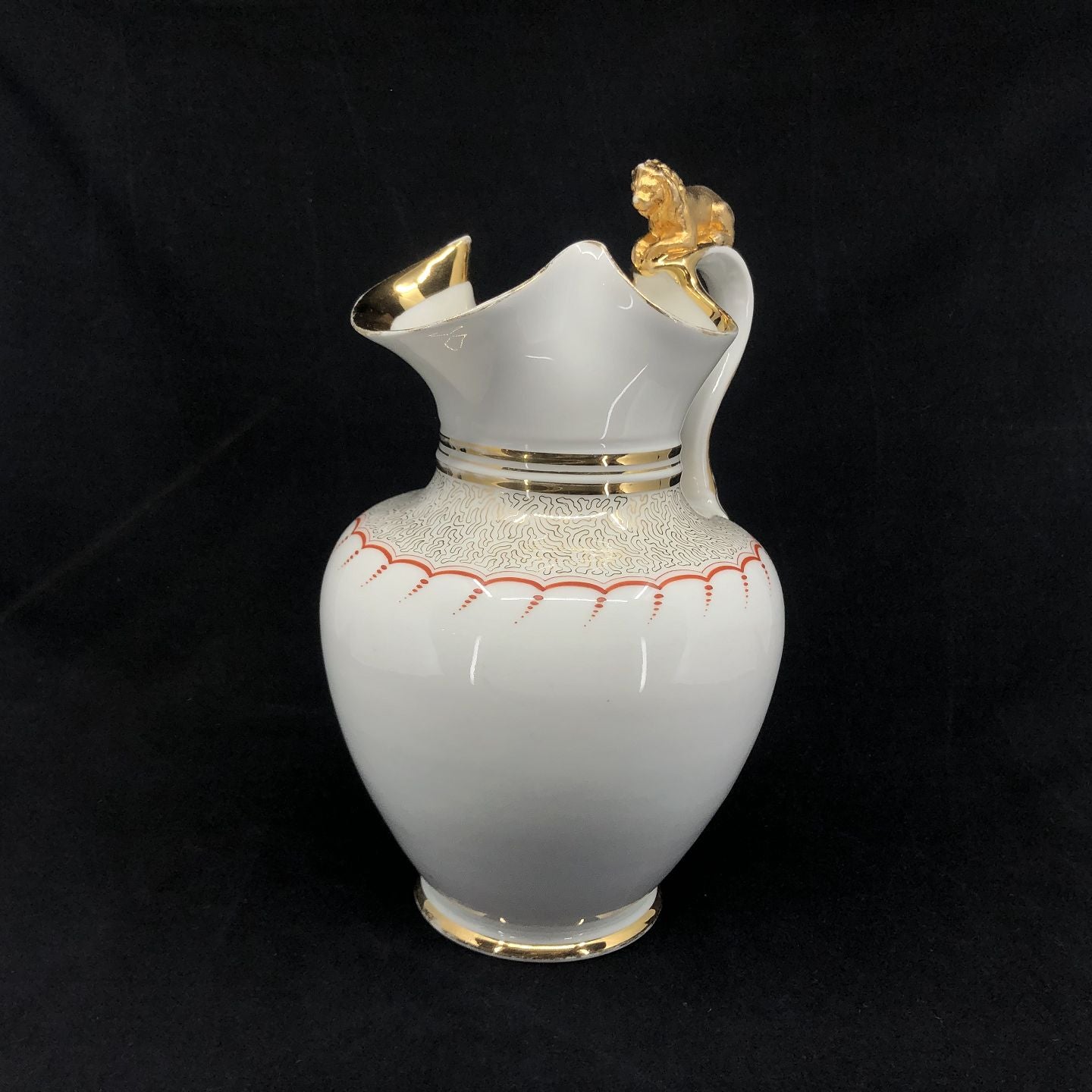 Løvekande fra Bing & Grøndahl