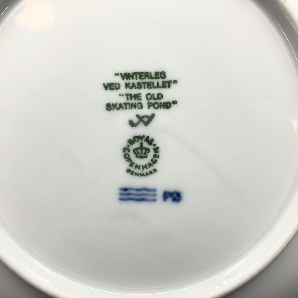 Royal Copenhagen Christmas plate 1989