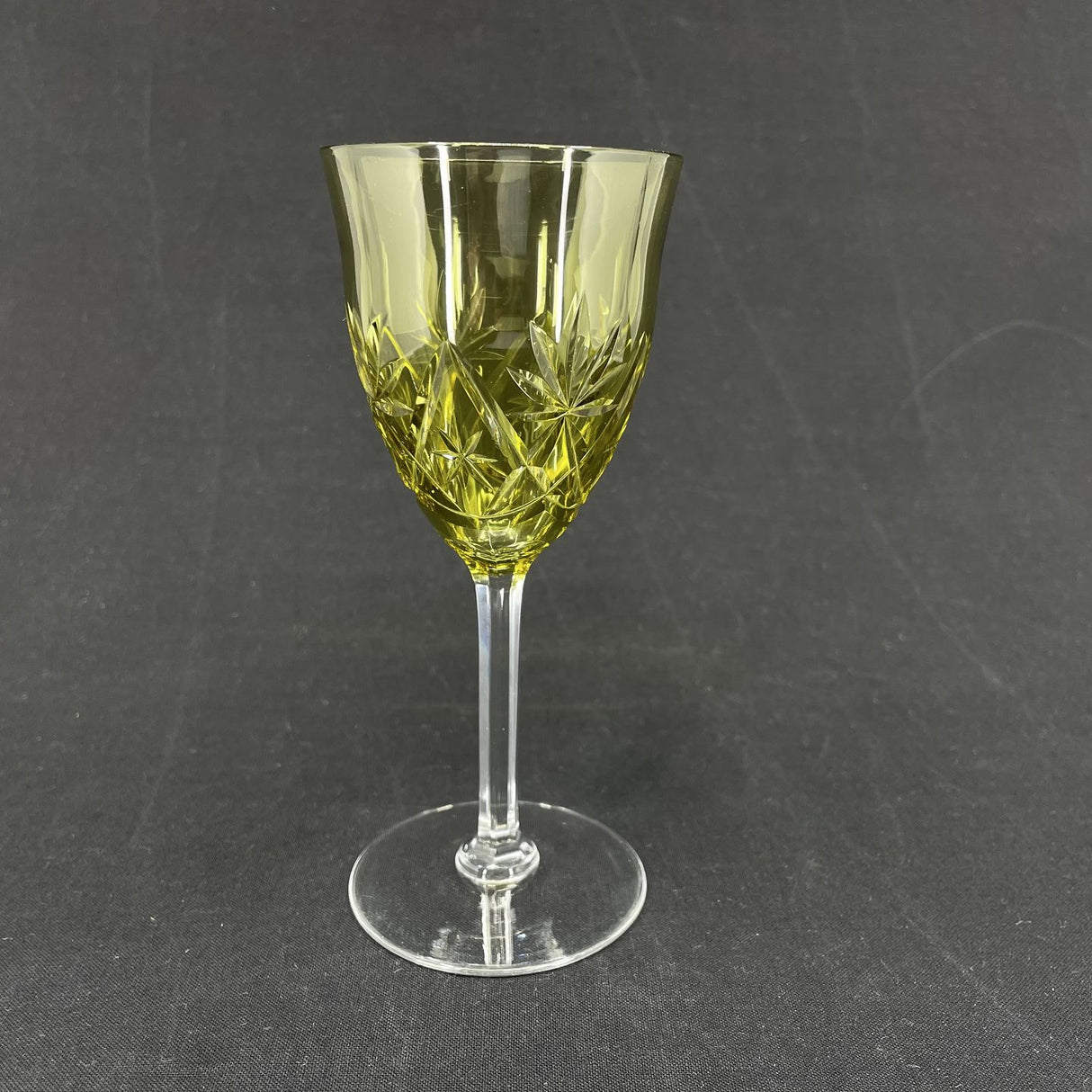 Serge moss green white wine glass