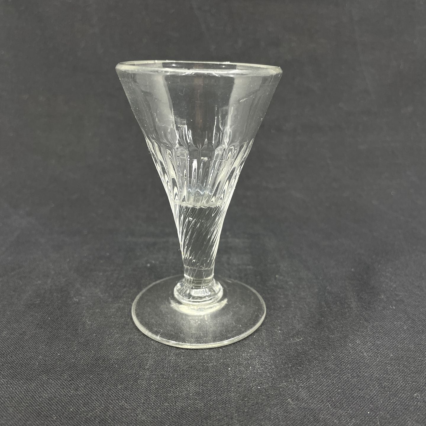 Holmegaard snapseglas nr. 28