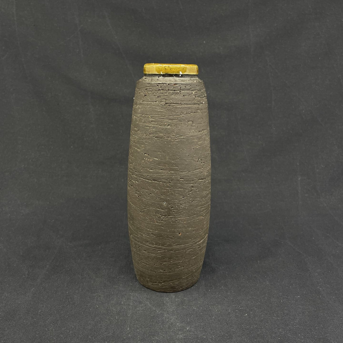 Buttet vase af Gunnar Nylund for Nymølle