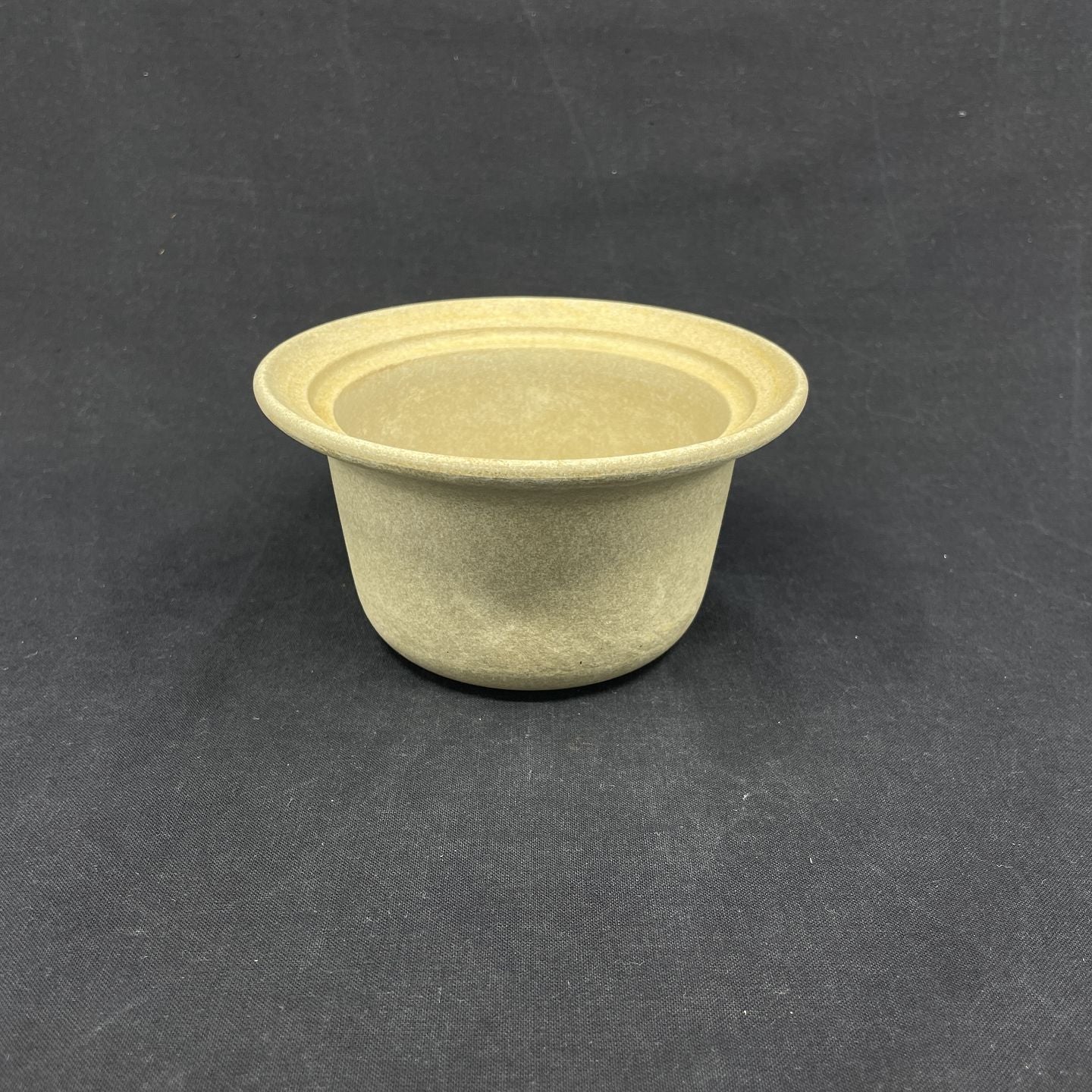 Ildpot form af Grethe Meyer for Royal Copenhagen