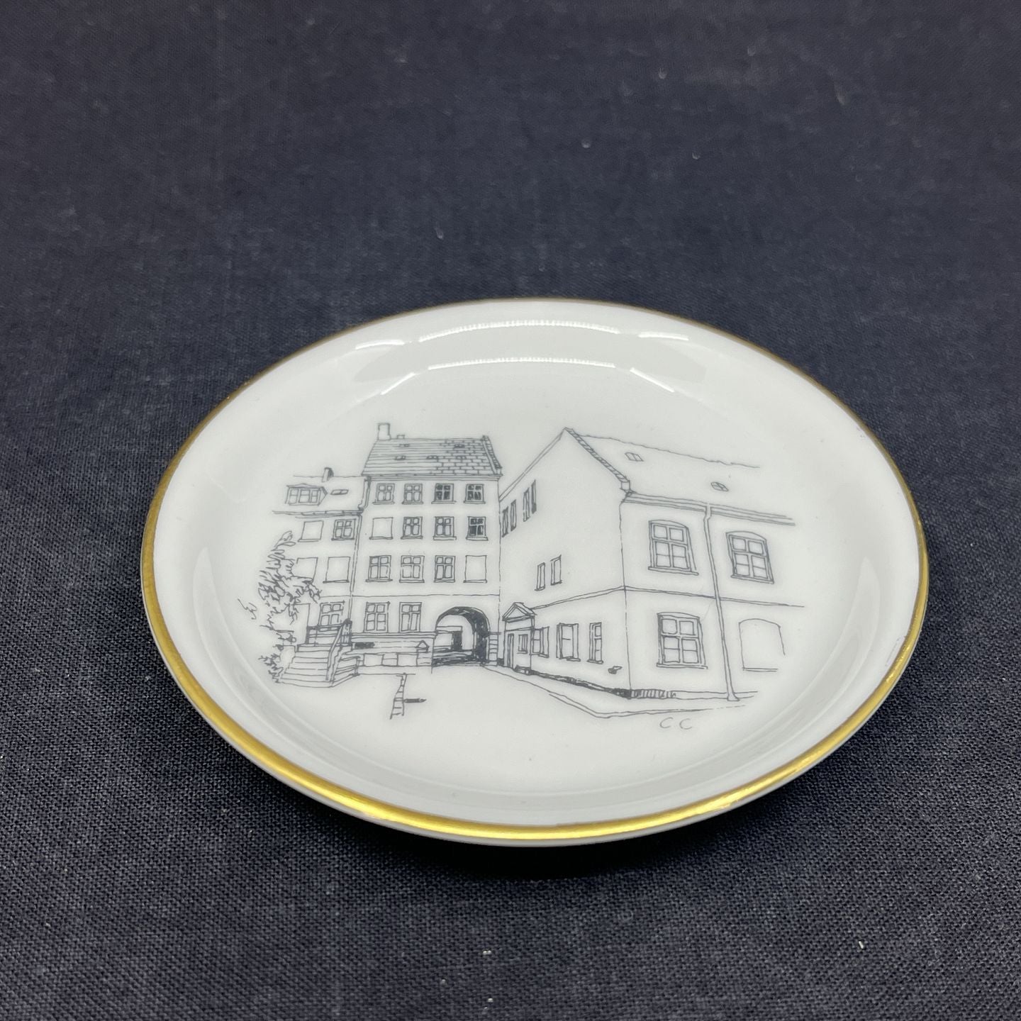 Small advertising plate from Bing & Grøndahl