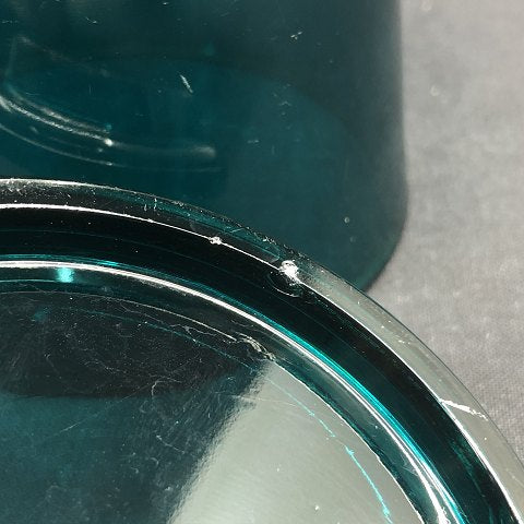 Marmeladekrukke i grønligt glas