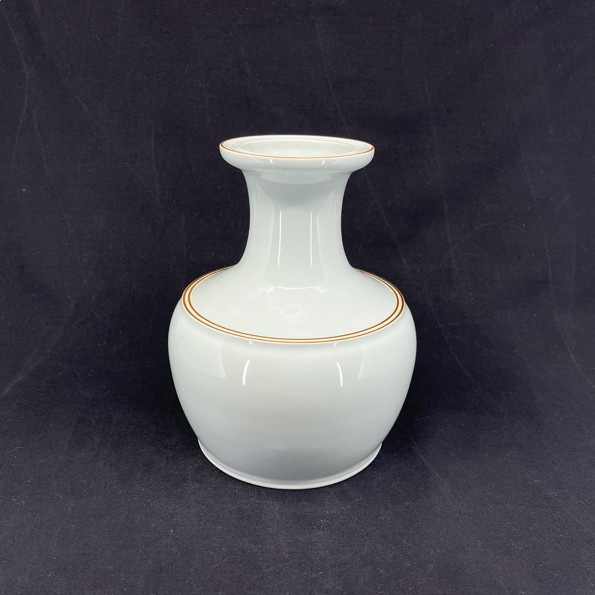Vase af Lisbeth Munch-Petersen