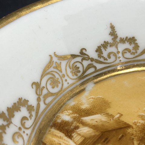 Cylinder cup from KPM