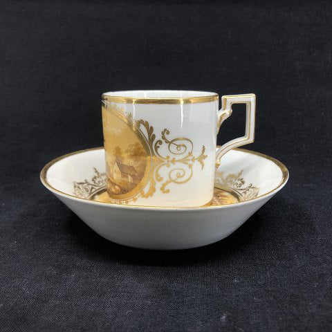 Cylinder cup from KPM