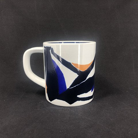 Royal Copenhagen large vintage mug 1982