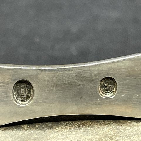 Frijsenborg napkin ring in silver