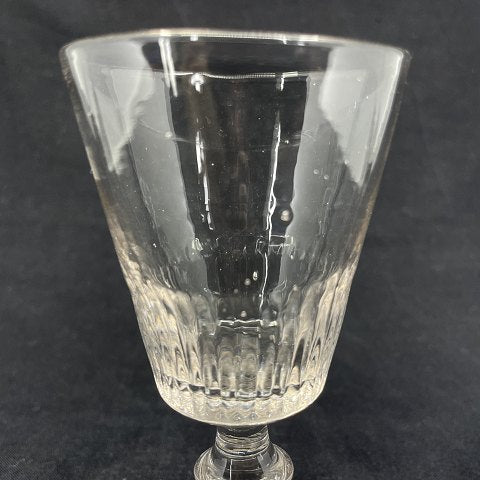 Blown Wellington wine glass from the 19th century