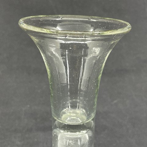 Rack glass from the 1890s