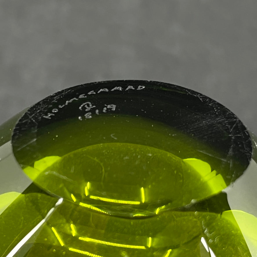 May green heart vase from Holmegaard, 7 cm.