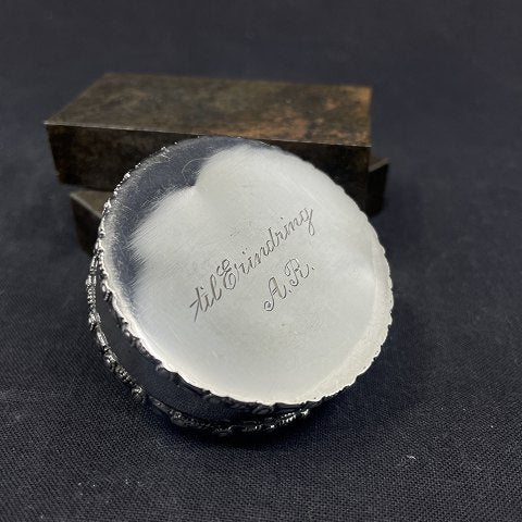 Æske i sølv med forgyldt inderside