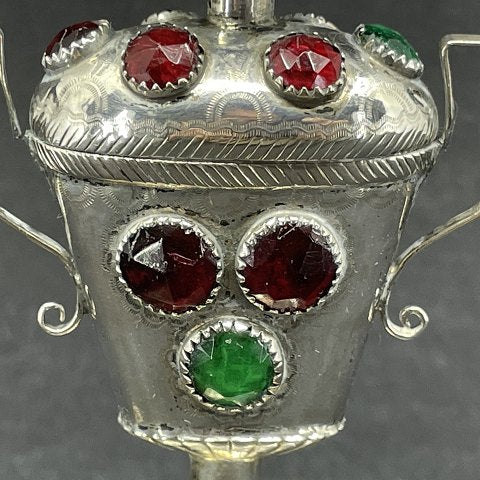 Sønderjydsk hovedvandsæg med 15 fluser