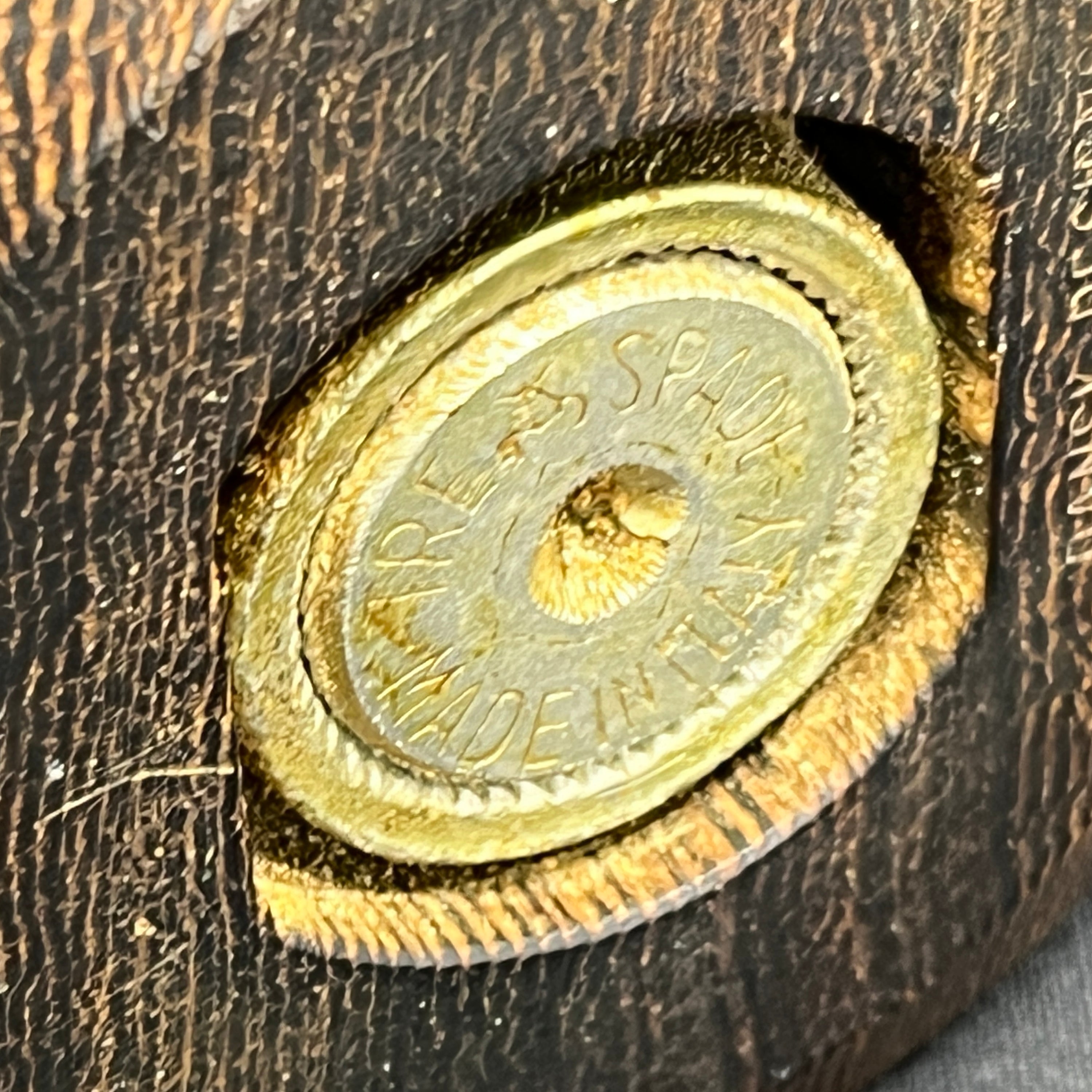 Relief peberkværn i wengé
