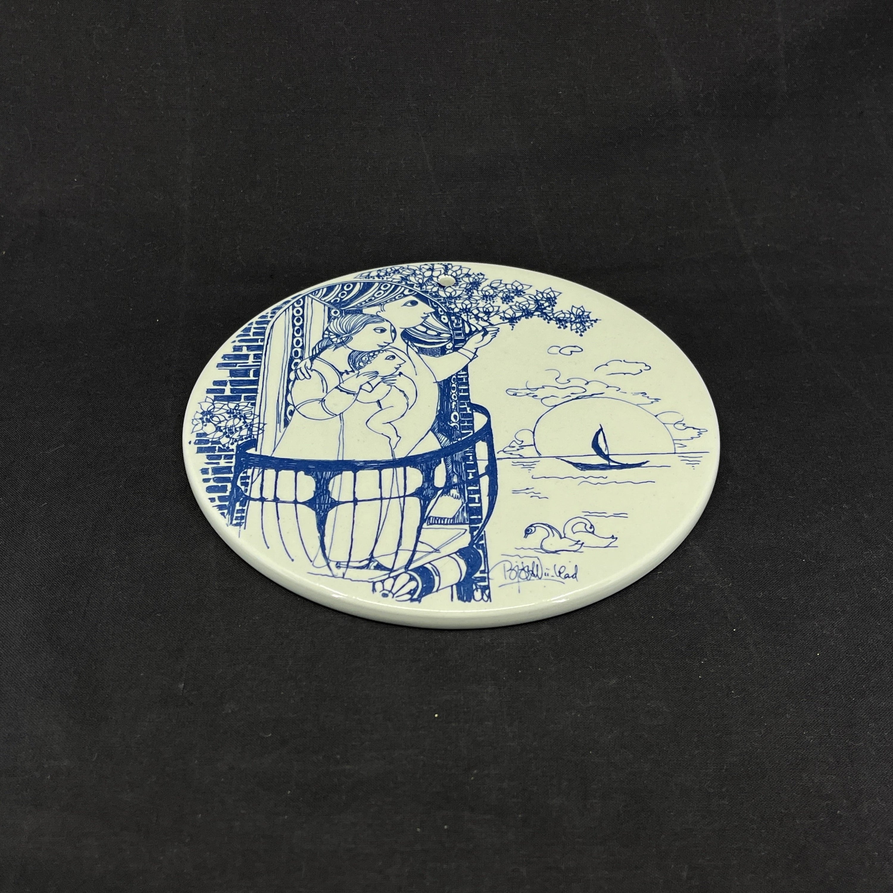 Round blue Bjørn Wiinblad plate - Morning