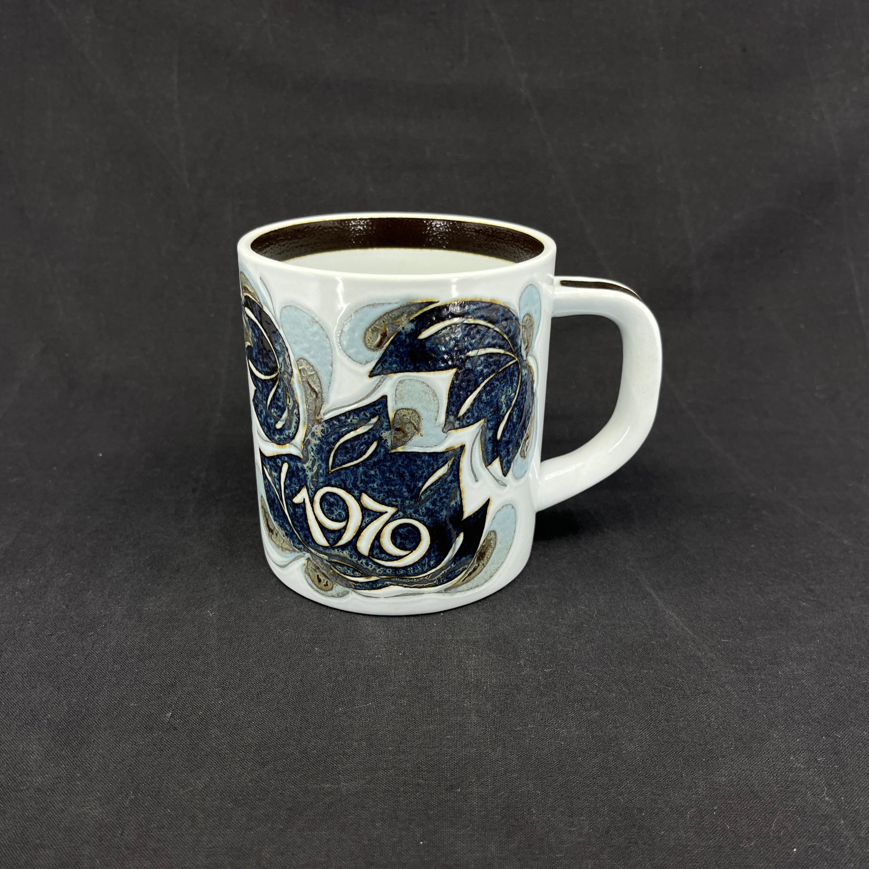 Royal Copenhagen large year mug 1979, without plate