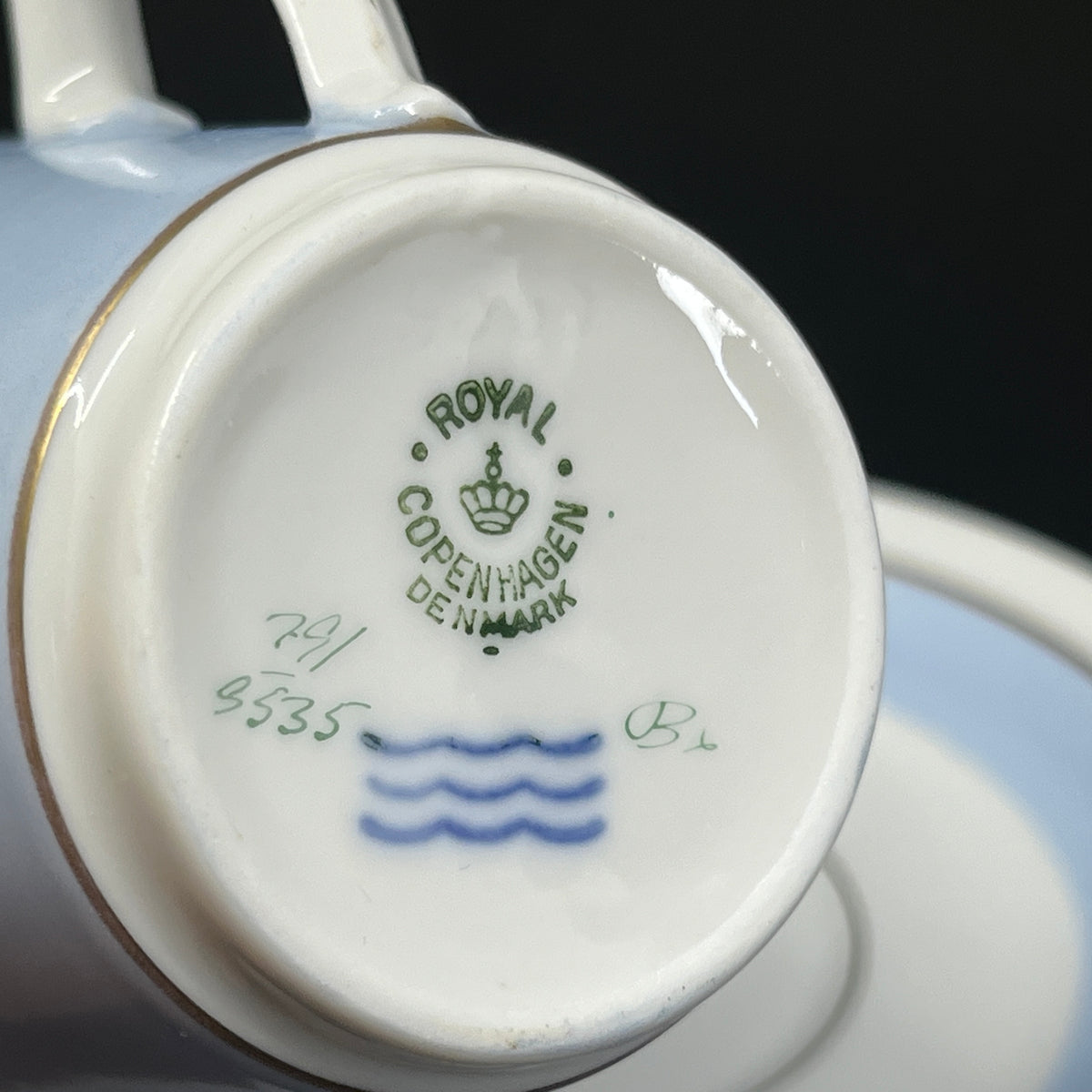 Deer espresso cup from Royal Copenhagen