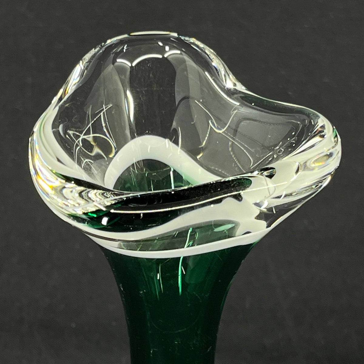 Flygsfors grøn vase, 14 cm.