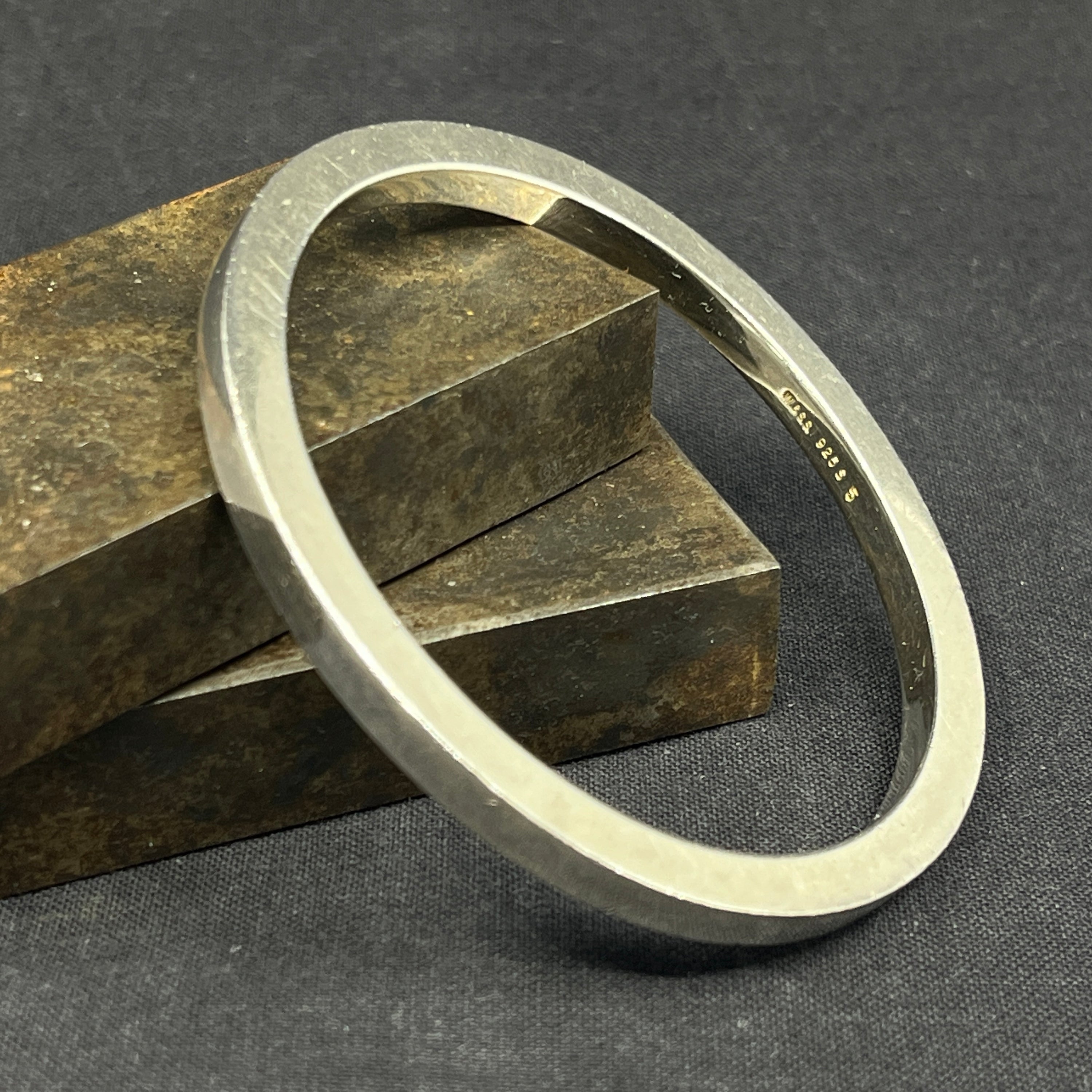 Oval armring fra W. S. Sørensen