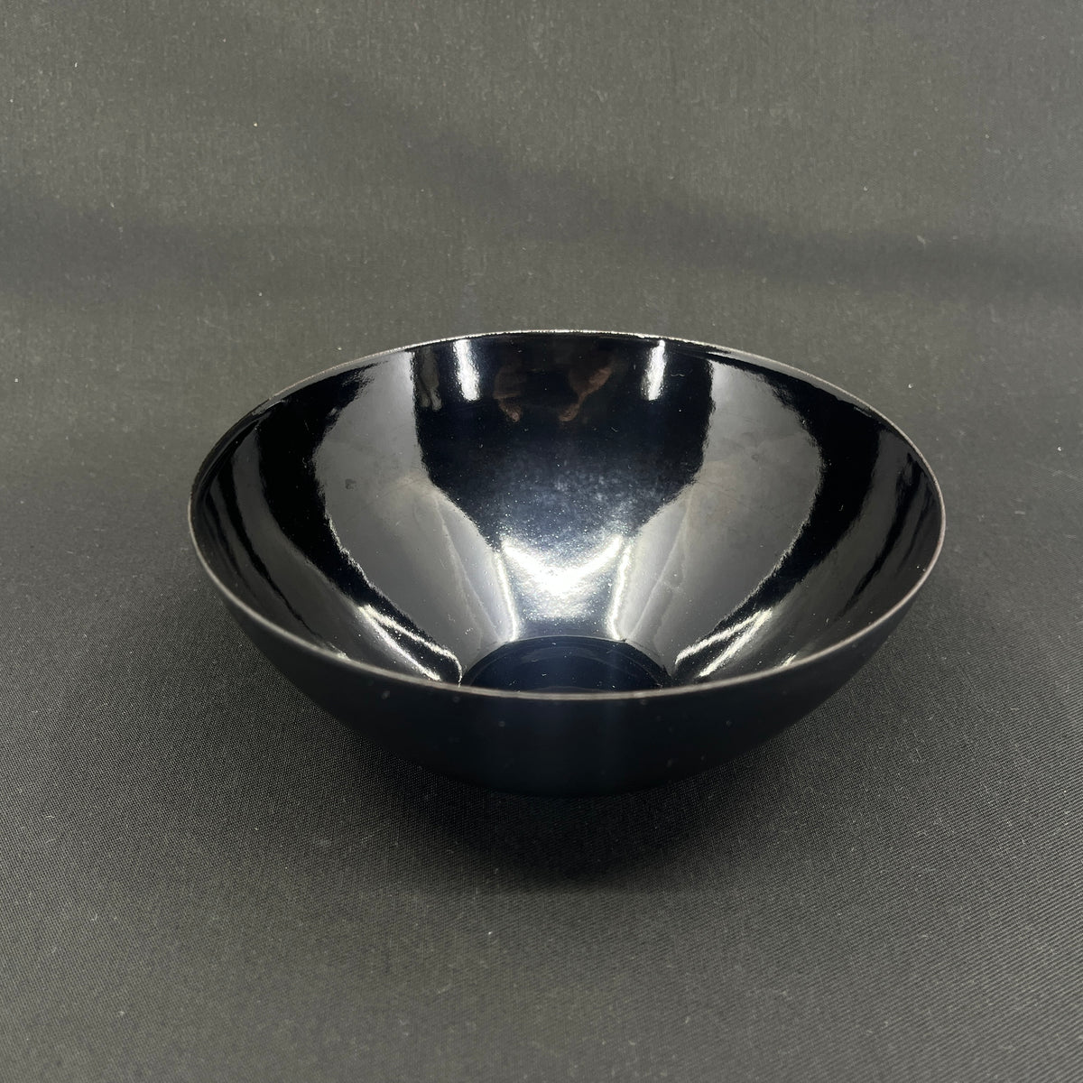 Sort Krenitskål, 16 cm.
