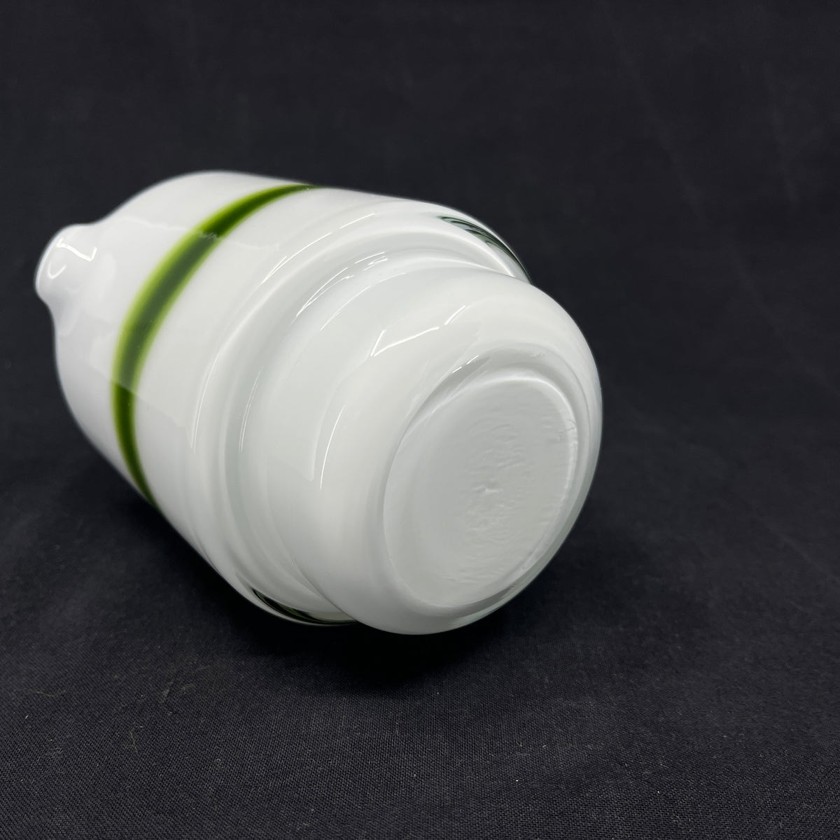 Opal white with green stripe Palet jug, 12 cm.