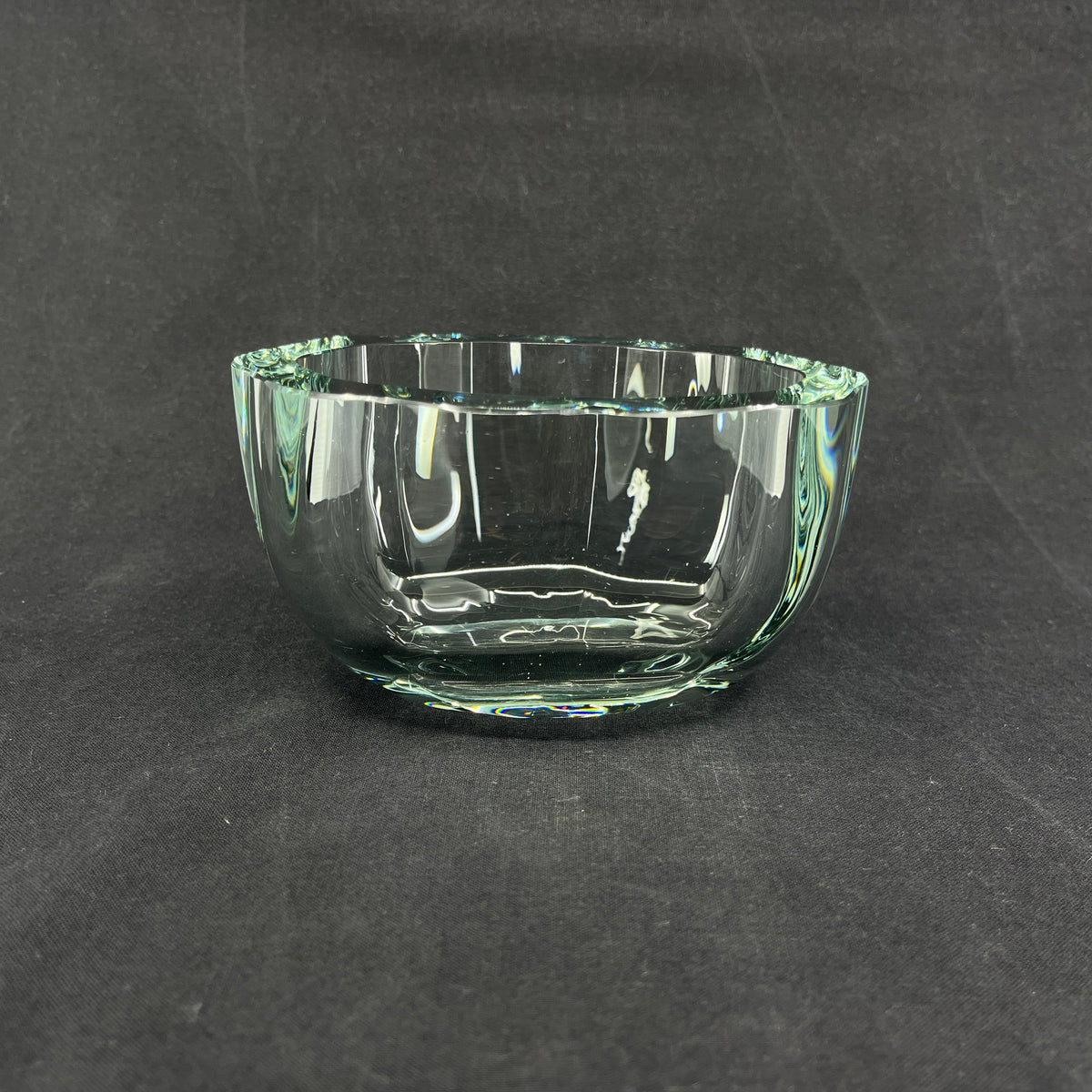 Modern bowl with silver lid
