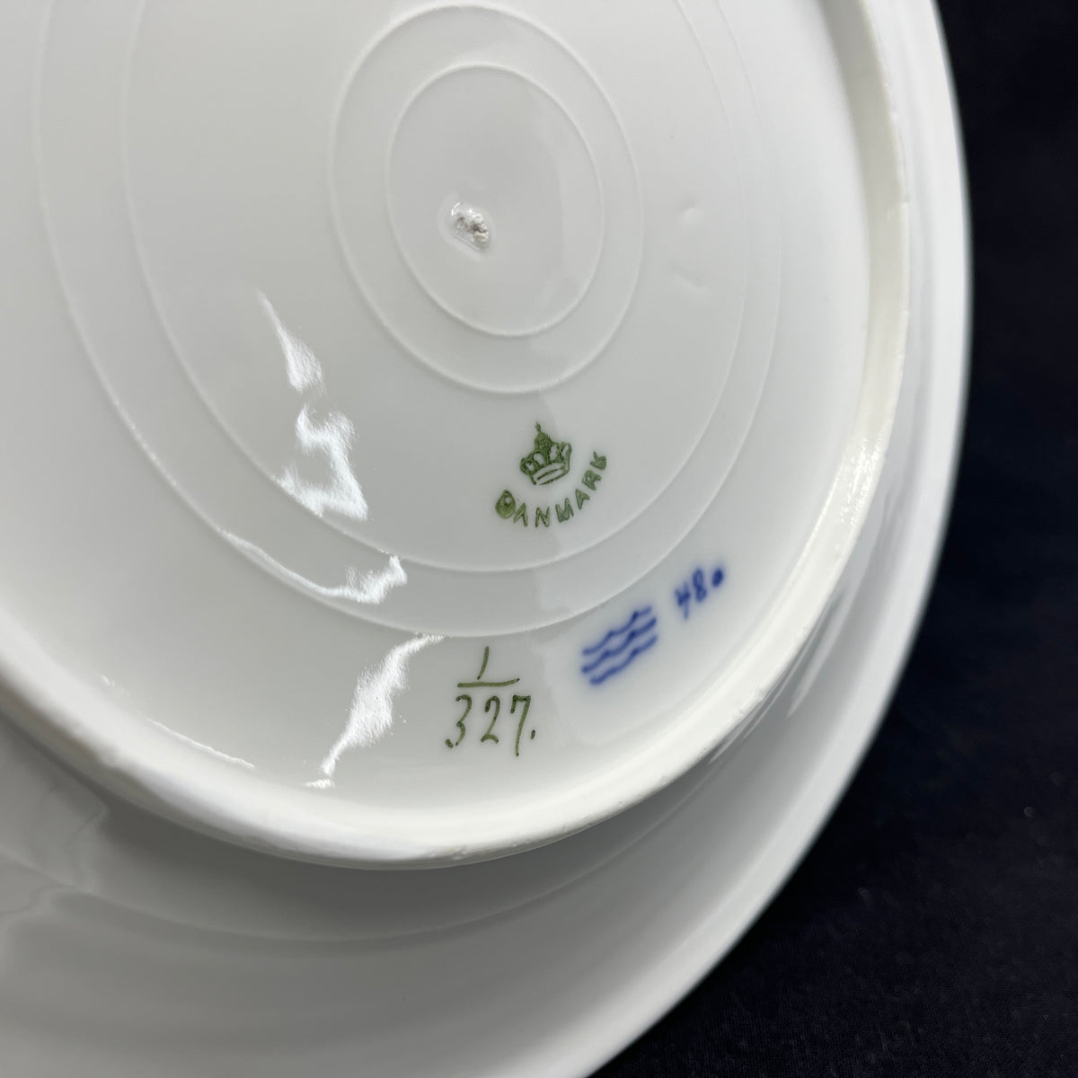 Musselmalet Riflet helflad frokosttallerken, 1/185