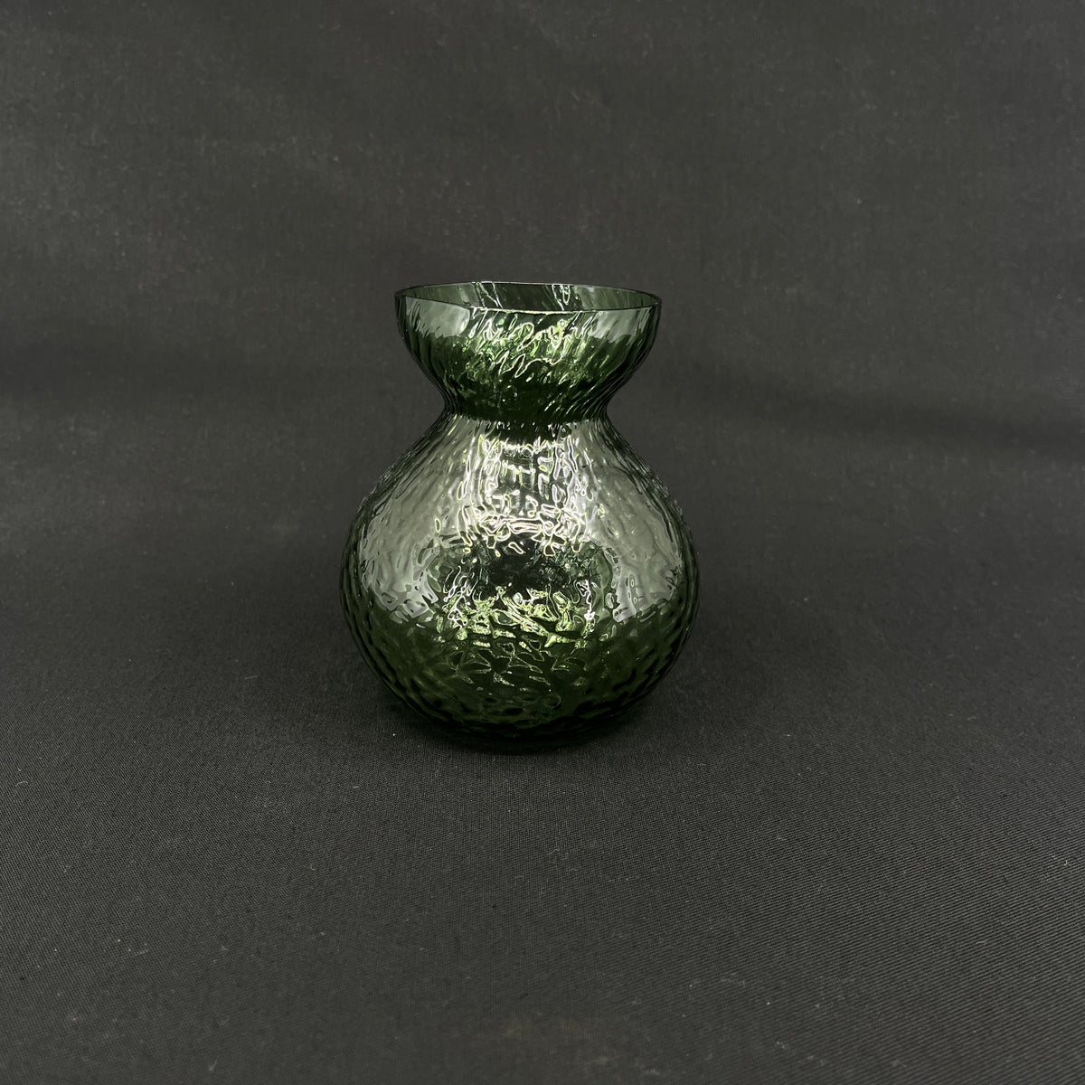 Støvet grønt hyacintglas