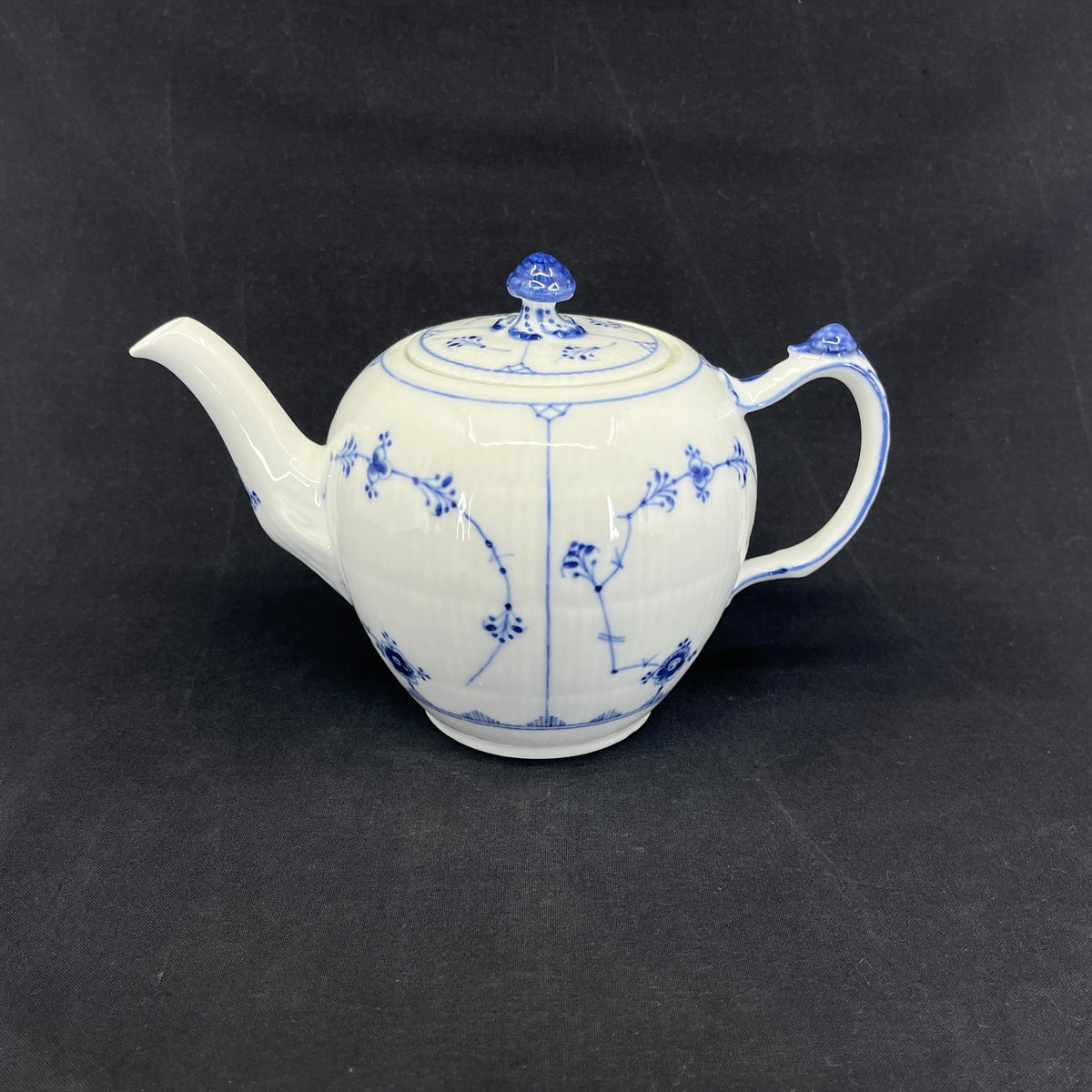 Blue Fluted Teapot, 1/258