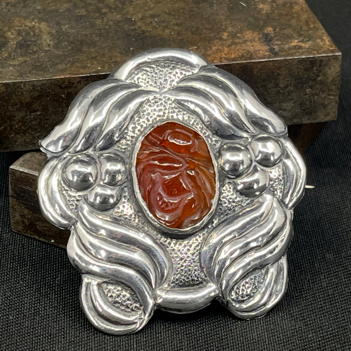 Danish fine art brooch with carnelian