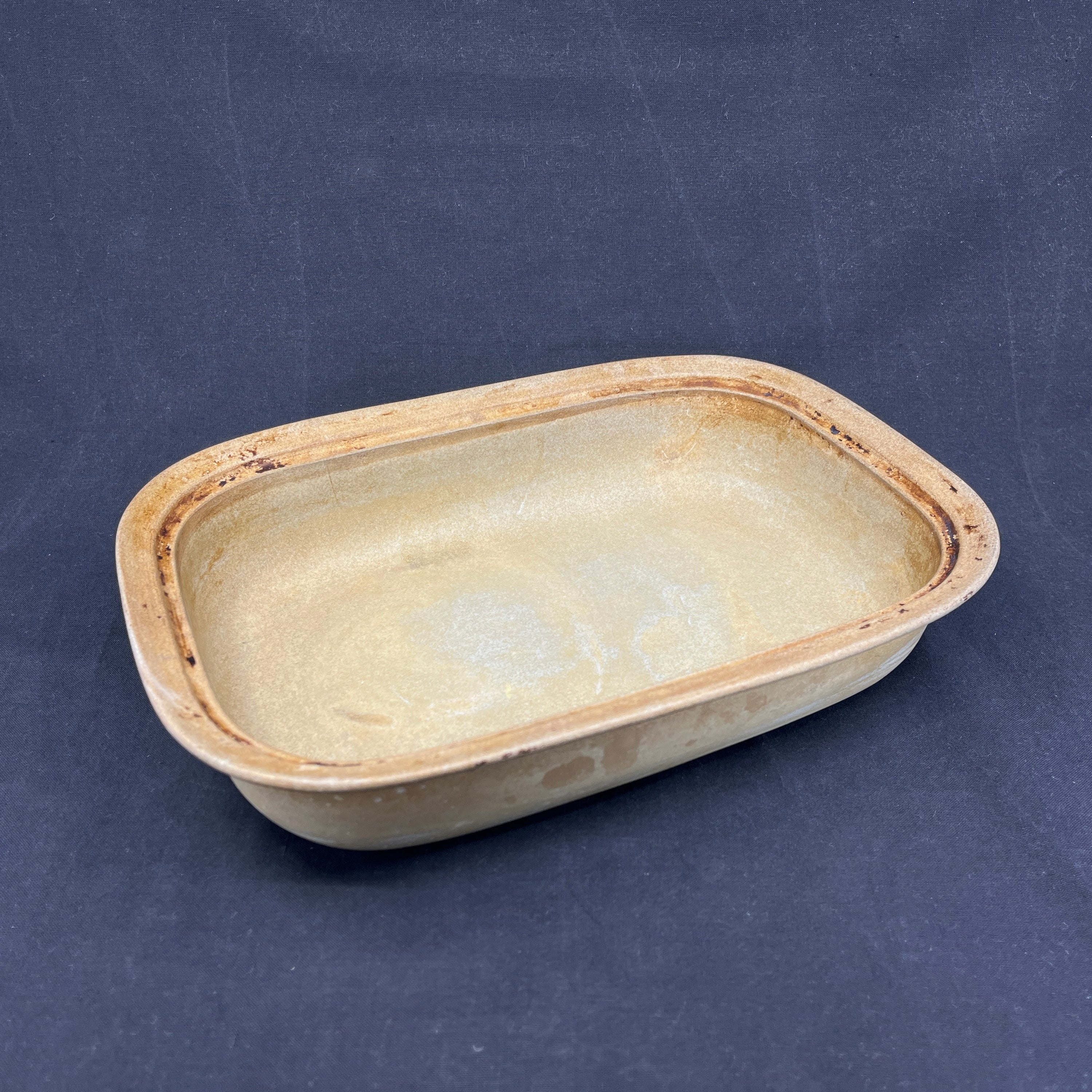 Low Fire Pot shape by Grethe Meyer for Royal Copenhagen