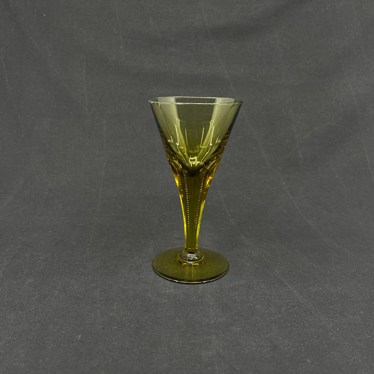 Silicon moss green white wine glasses