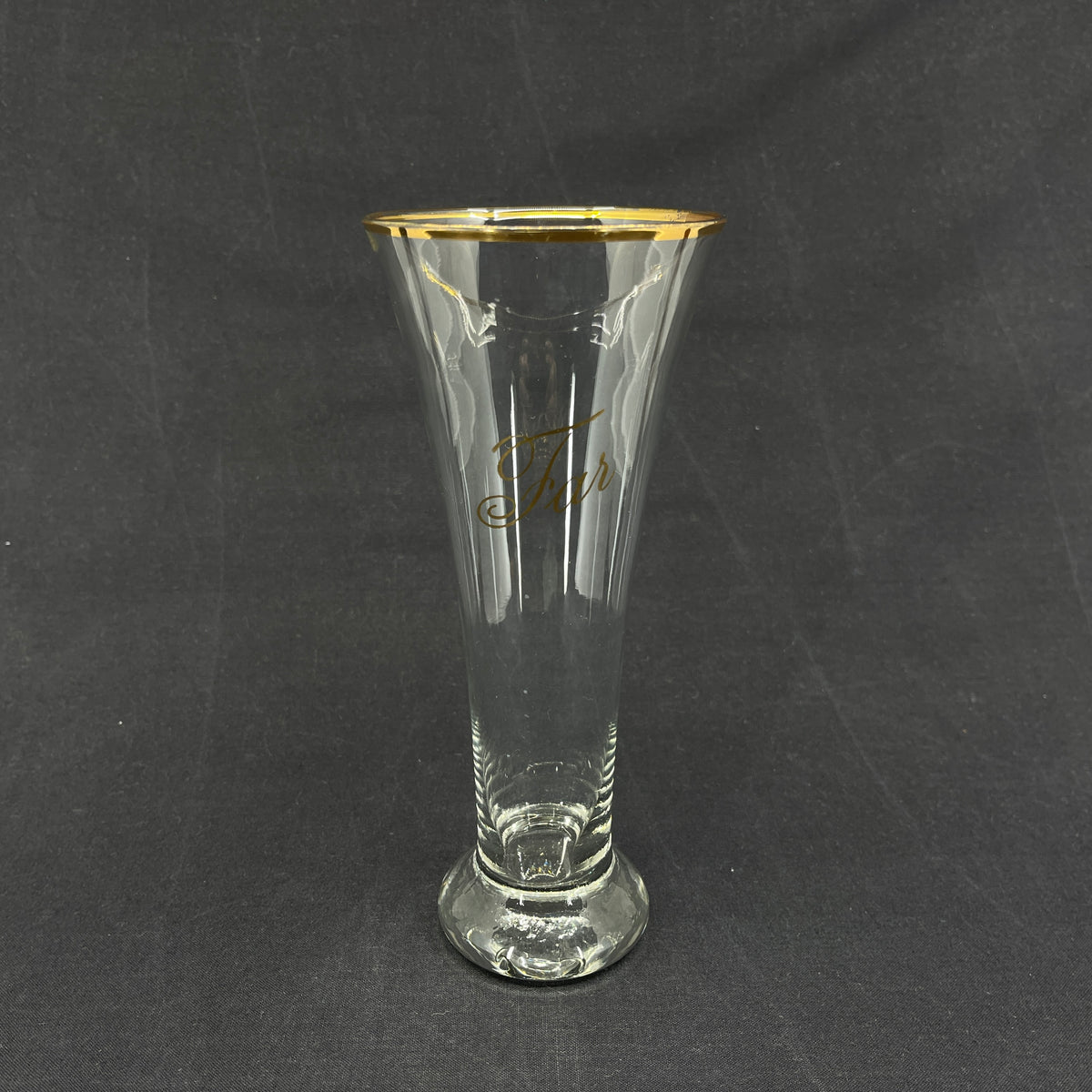 Beer glass with text - "Dad"