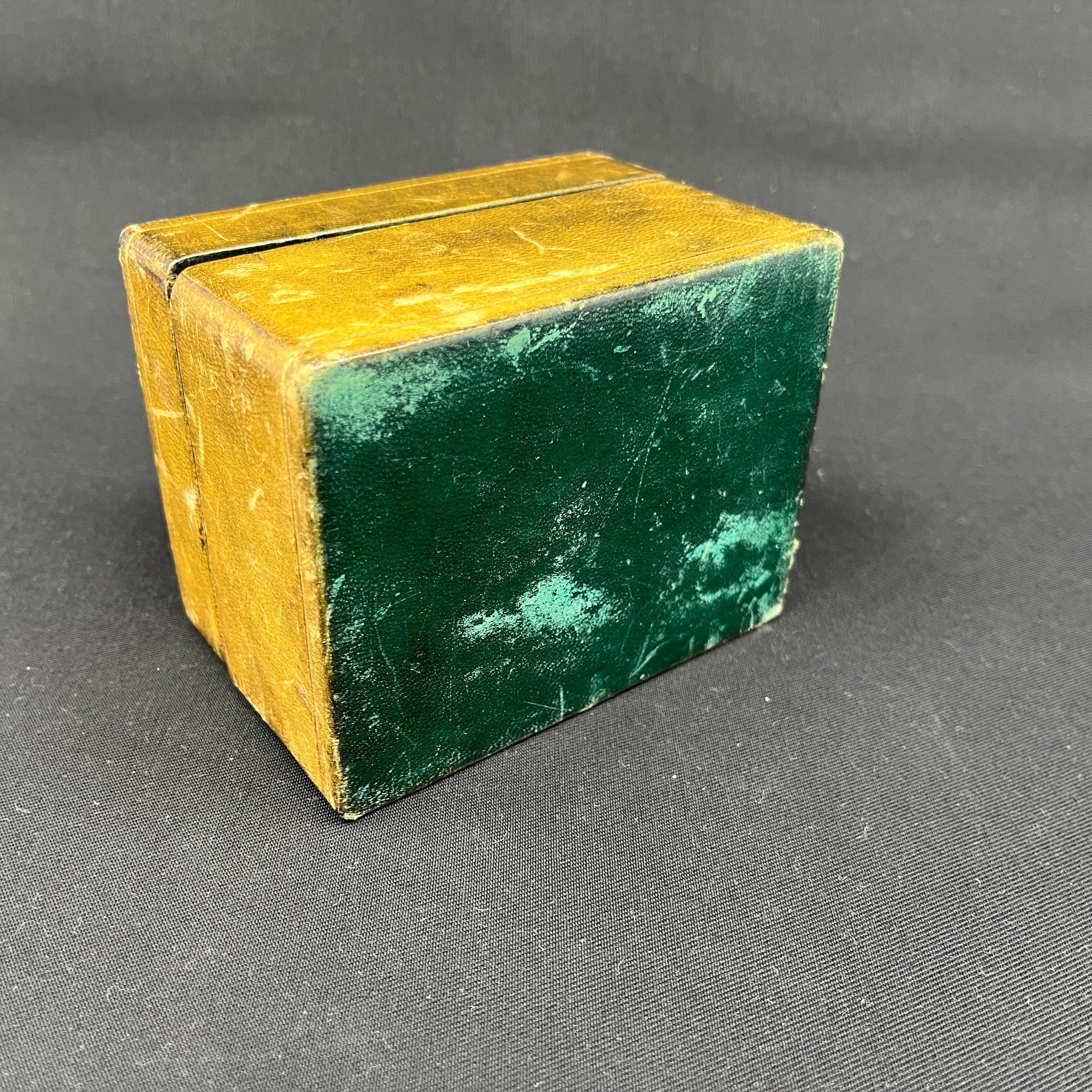 Italian leather box from the 1950s for playing cards