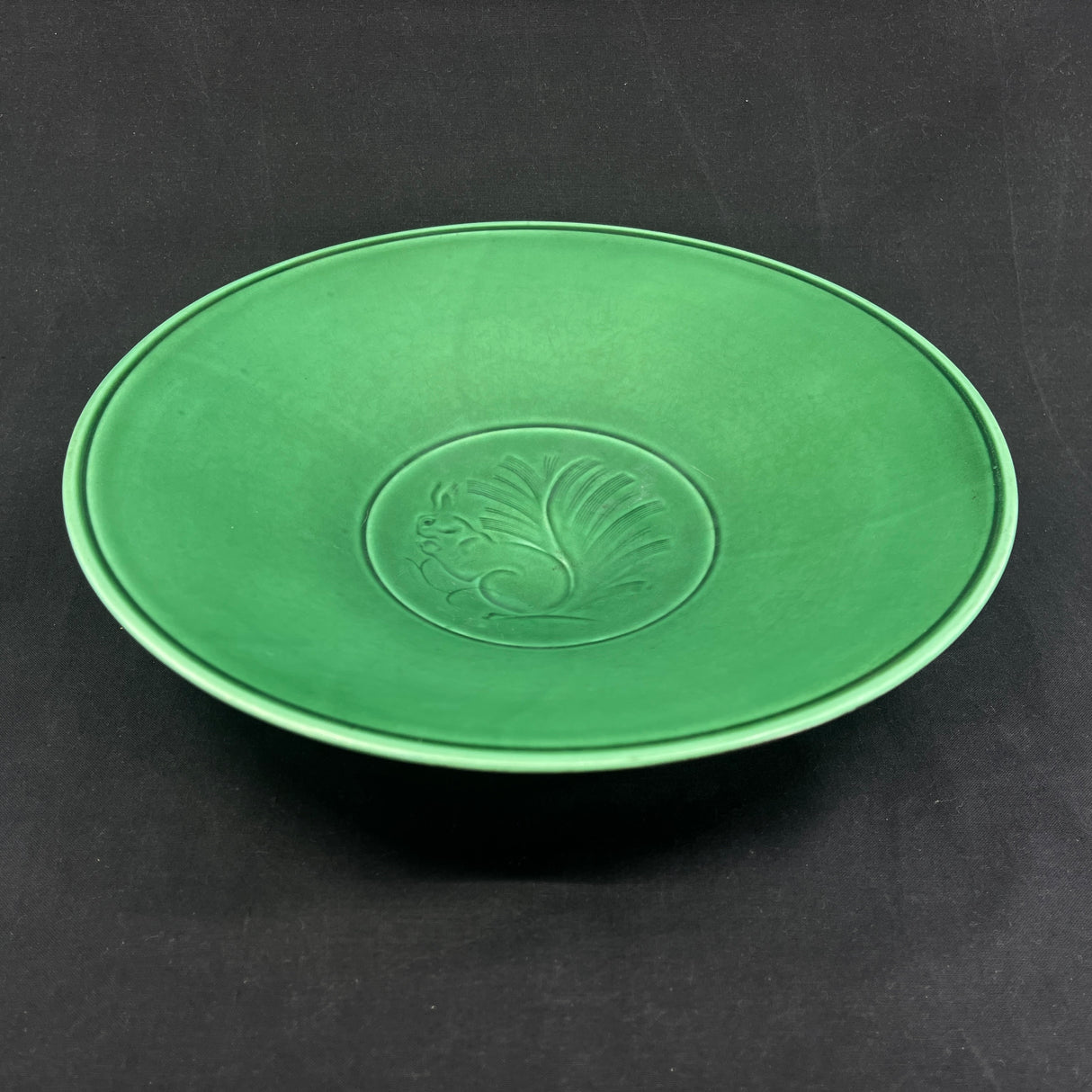 Dark green Solbjerg dish with squirrel