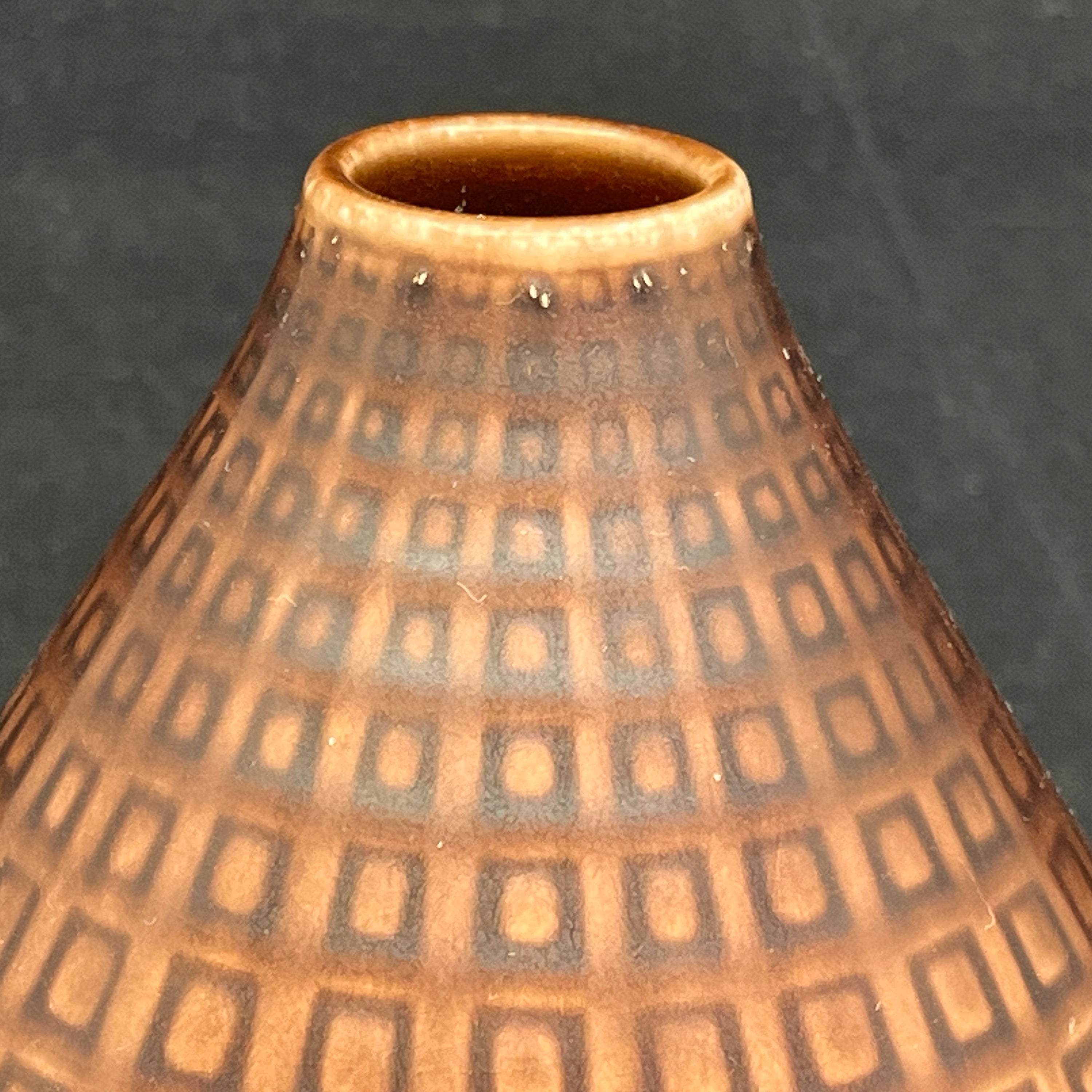 Bordeaux Marselis vase fra Aluminia