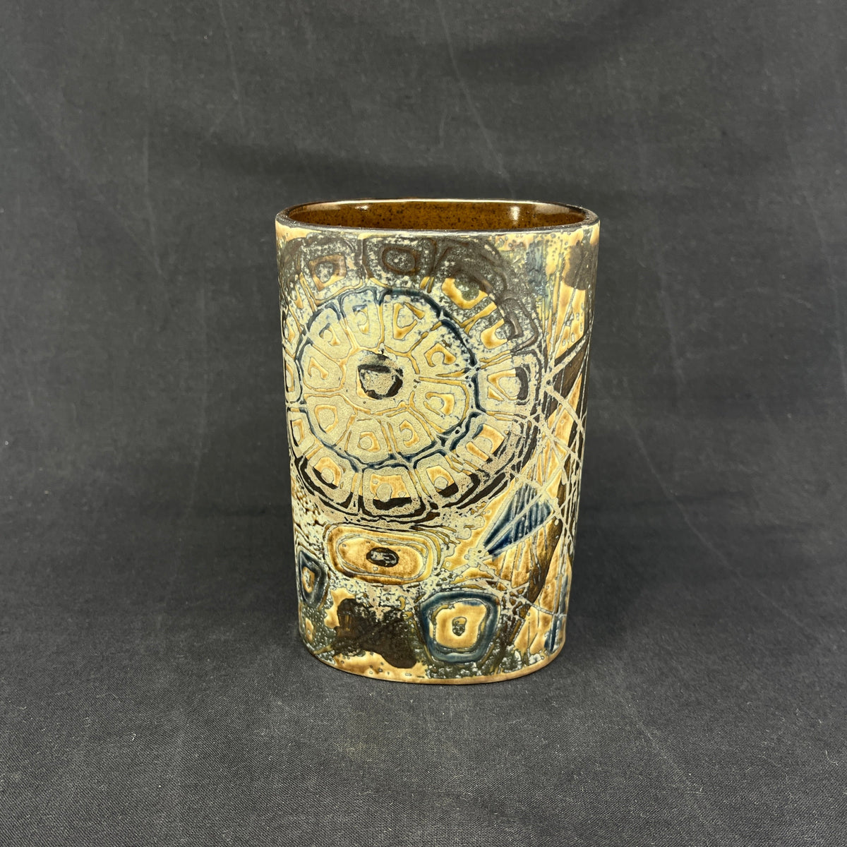 Sjælden oval Baca vase