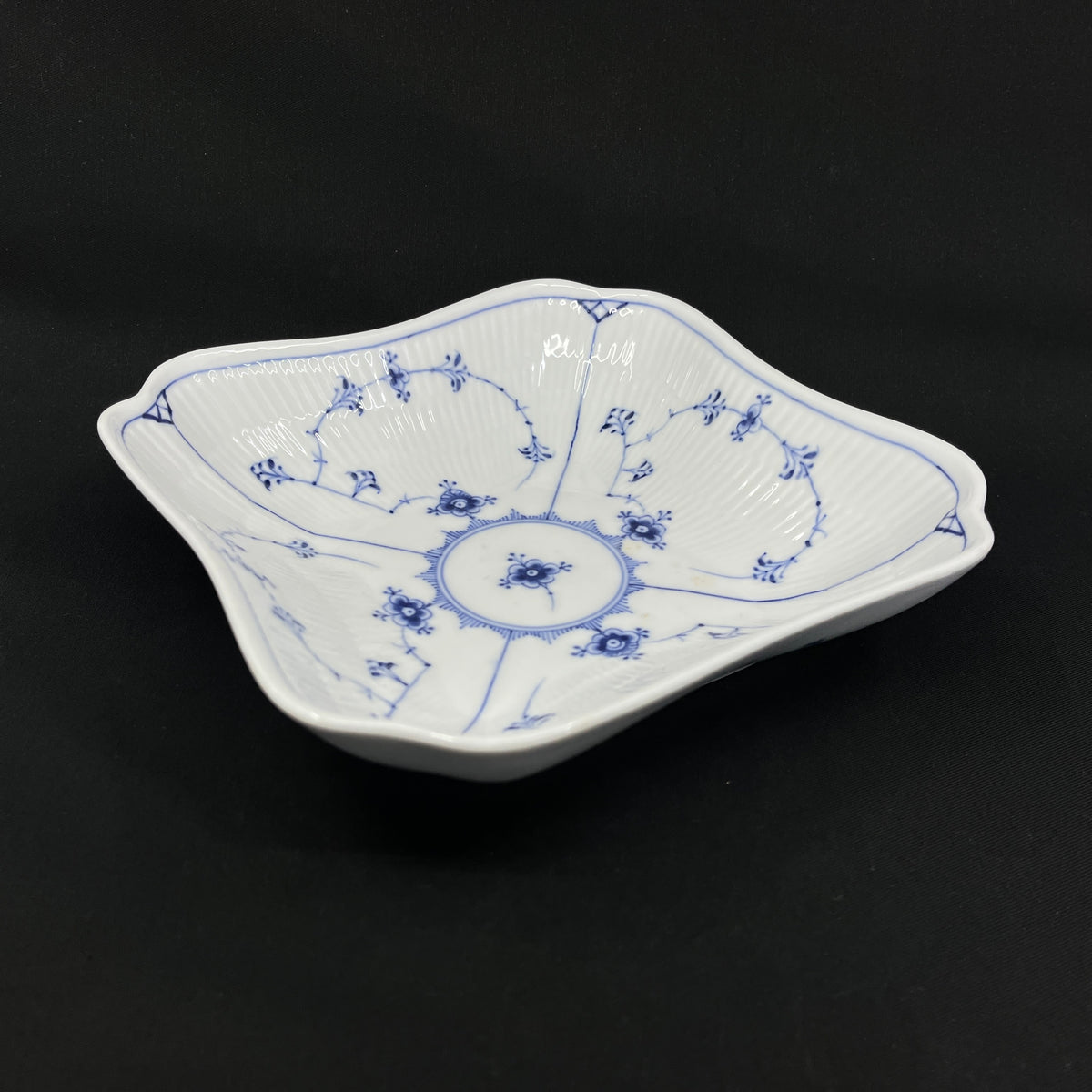 Blue Fluted Fluted Potato Bowl, 1/26