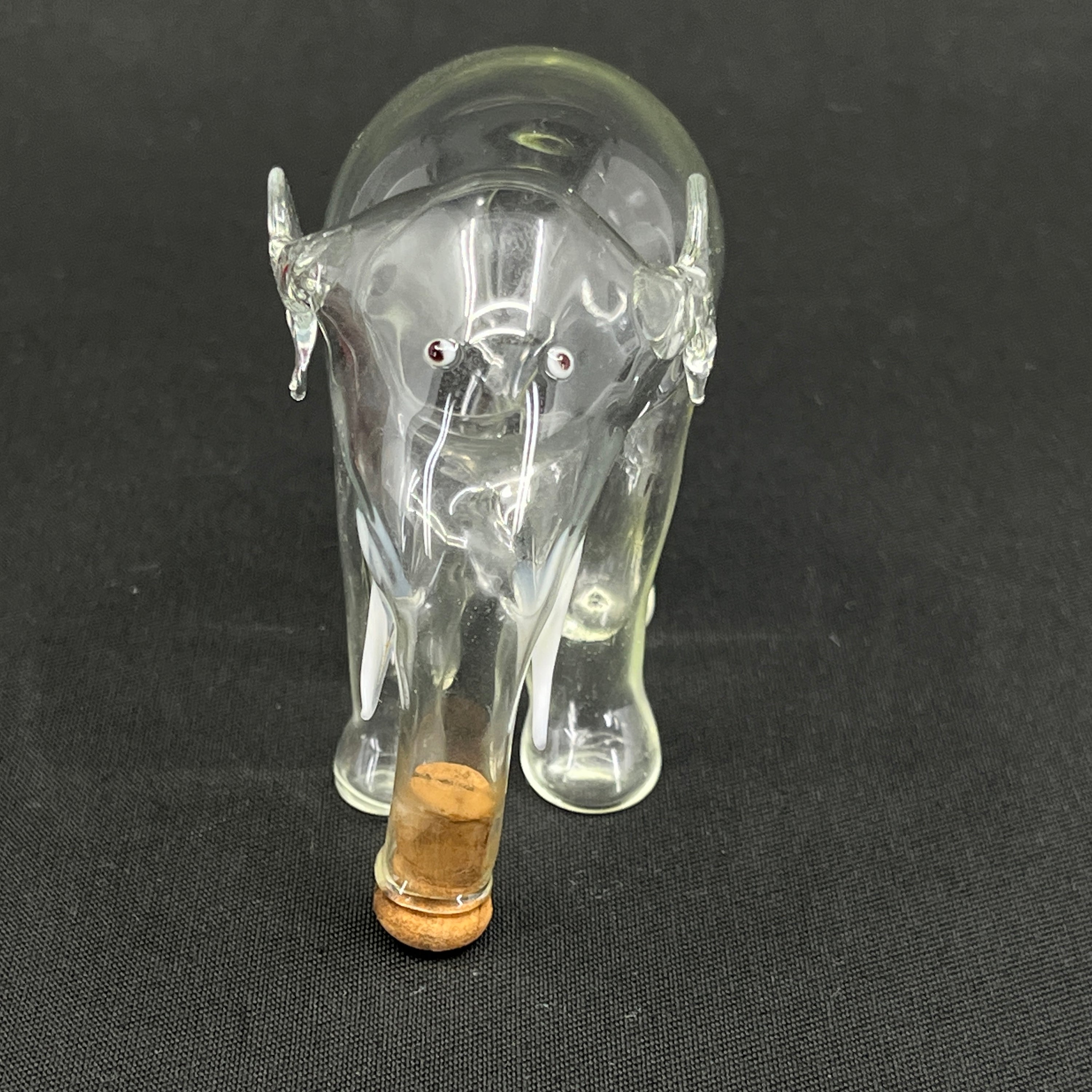 Elefant glas - en karaffel