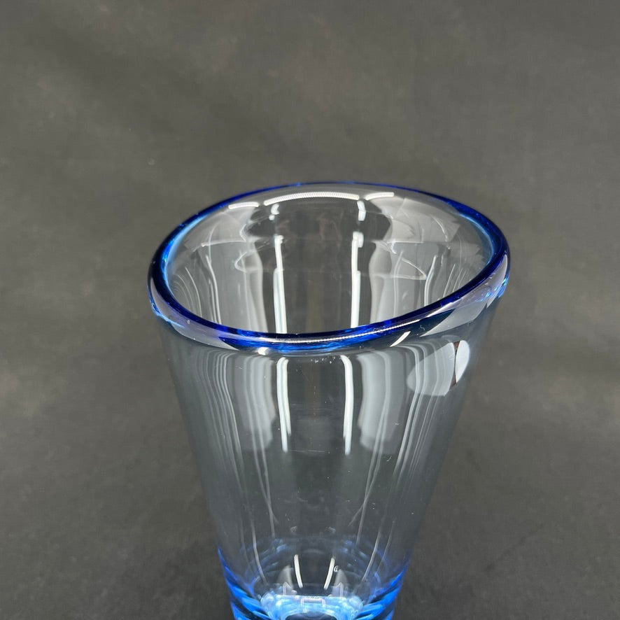 Thule vase af Per Lütken for Holmegaard, 19 cm.