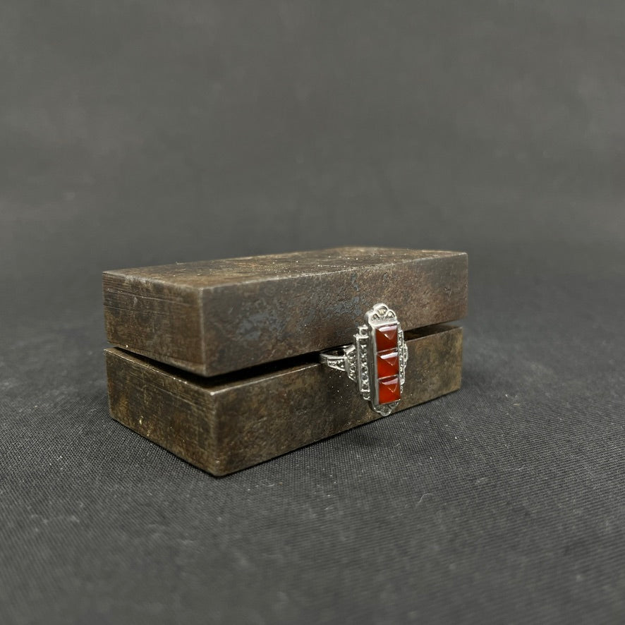 Art Deco silver ring with red agate