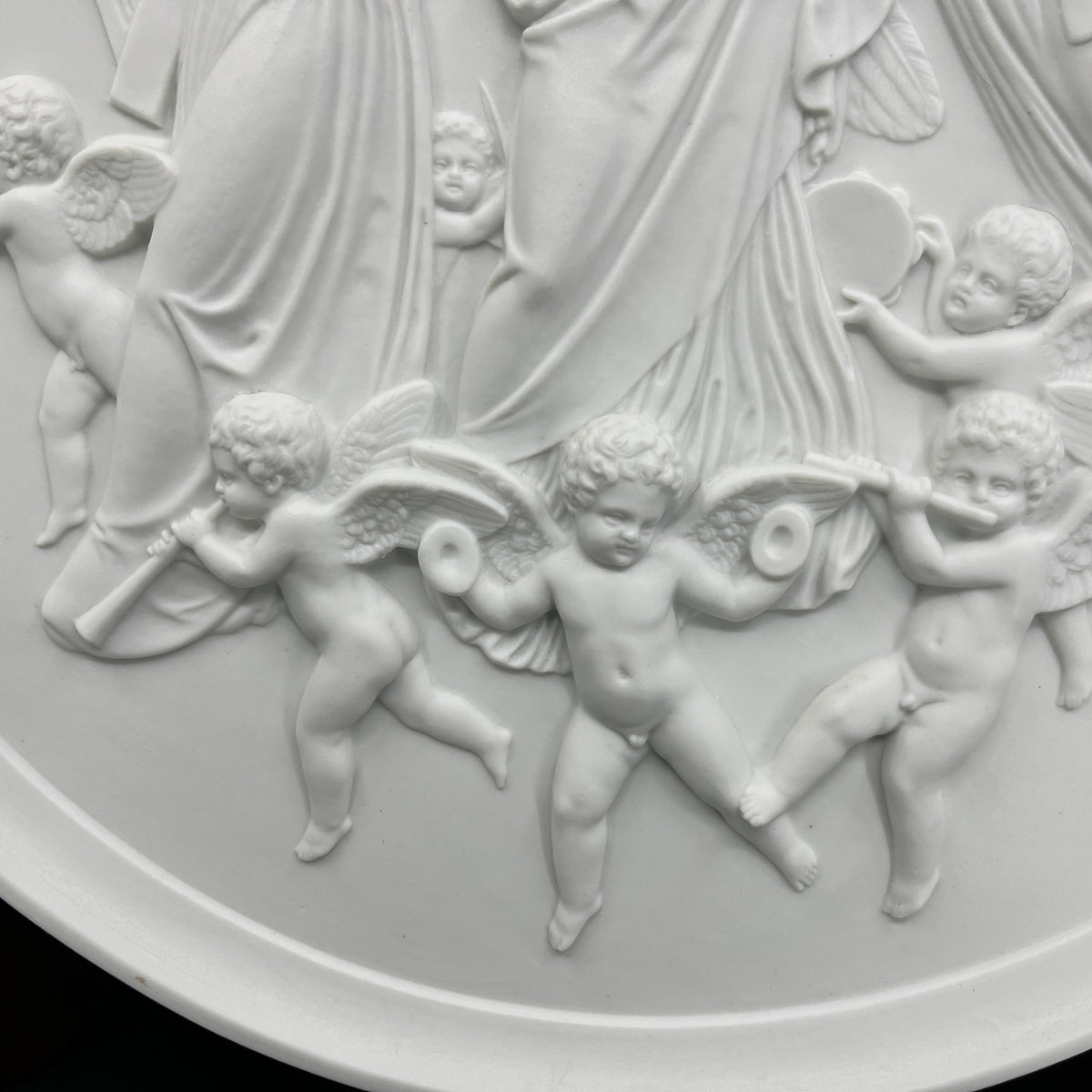 Juleglæde i Himlen af Bertel Thorvaldsen, 32,5 cm.