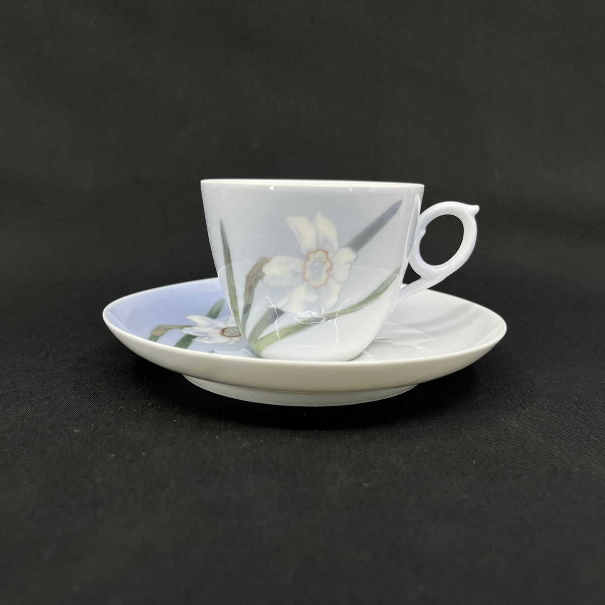 Art nouveau kaffekop fra Royal Copenhagen - Pinselilje