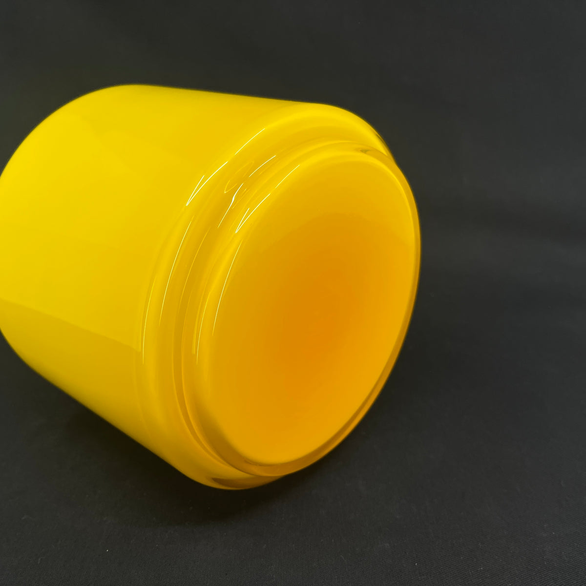 Yellow Palet jar - 17 cm.